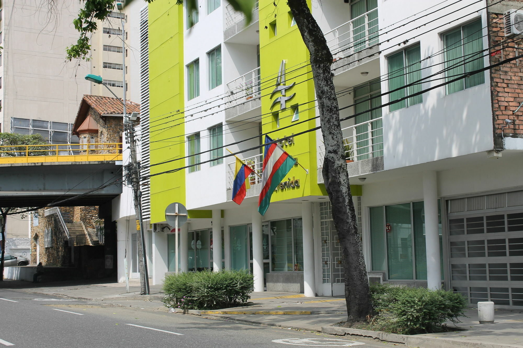 Hotel Cuarta Avenida Cali Buitenkant foto